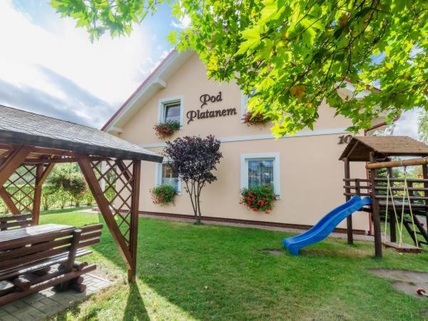 Hotel Pod Platanem Rowy  Exterior foto